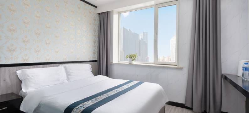 金逸轻居酒店(沈营大街上亿广场店)图片