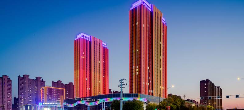 智慧·设计师影院民宿(澳林购物中心店)图片