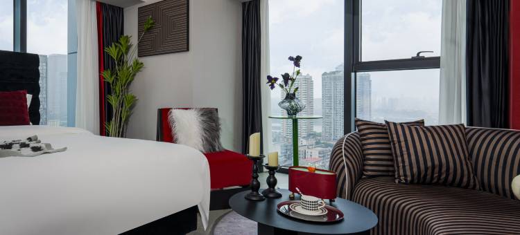 华远华江景酒店(长沙五一广场培元桥地铁站店)图片