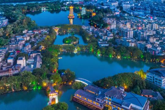 桂林白公館酒店（象鼻山兩江四湖店）