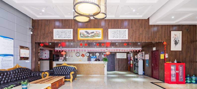 遂宁景逸假日酒店(物流港健坤城店)图片