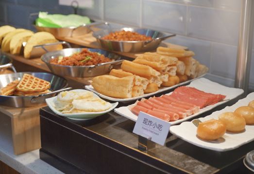 Atour Light Hotel, Jinli Wuhouci Metro Station, Chengdu Hotel Overview