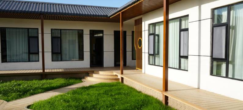 如沐初夏民宿(花海那拉提店)图片