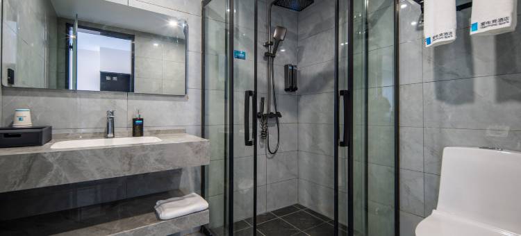 爱电竞酒店(仙桃汉江路店)图片