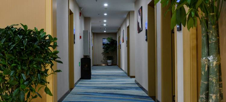 会宁县雲通智尚酒店(兆烽嘉园店)图片