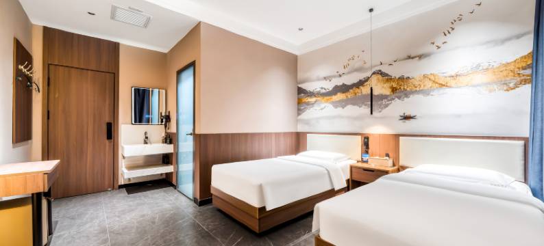 联馨智能酒店(中央大街店)图片