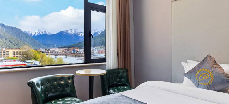 海螺精品酒店(林芝波密县318国道店)图片