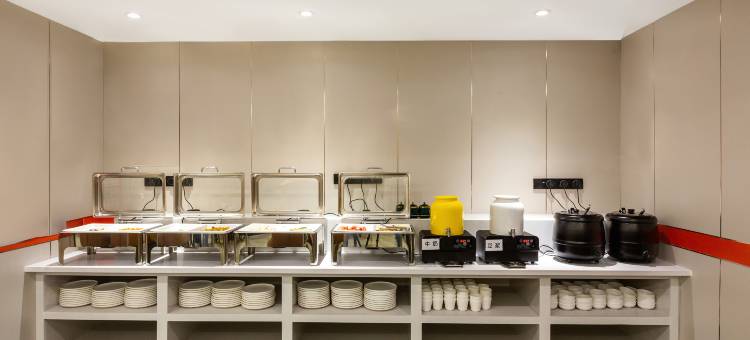 艺龙安云酒店(库尔勒实验中学店)图片