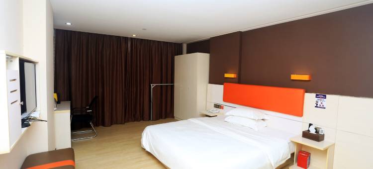 万游电竞公寓(黄埠店)图片