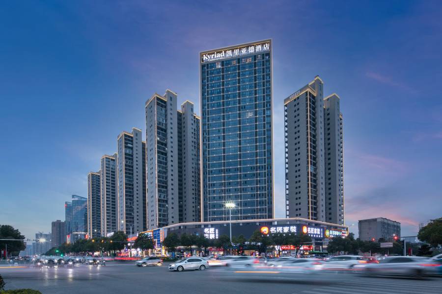凱裏亞德酒店(懷化高鐵南站體育中心店)