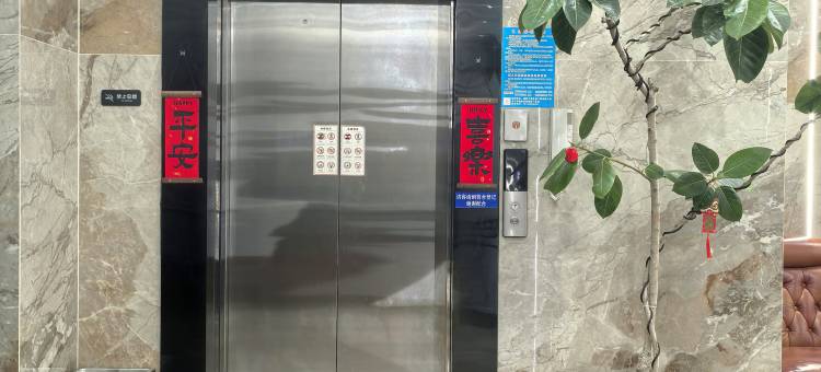聚龙酒店(建水紫陶街店)图片