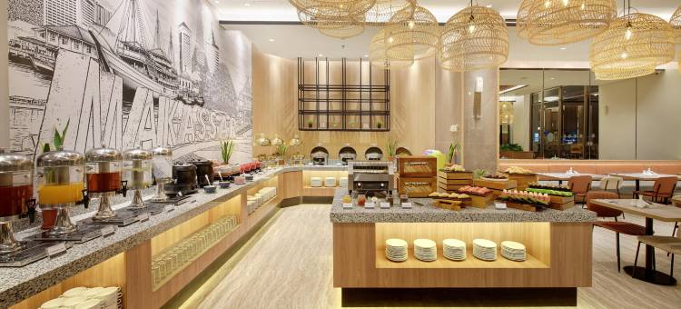 望加锡阿斯顿洛萨里海滩旅馆(Aston Inn Pantai Losari Makassar)图片