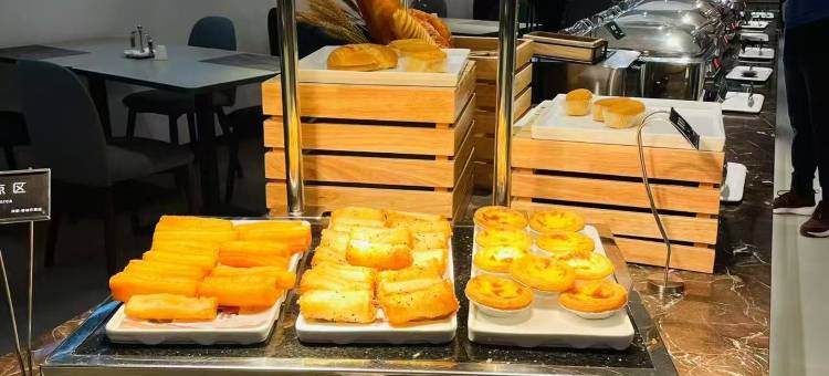 如家睿柏·云酒店(南通濠河风景区小石桥店)图片