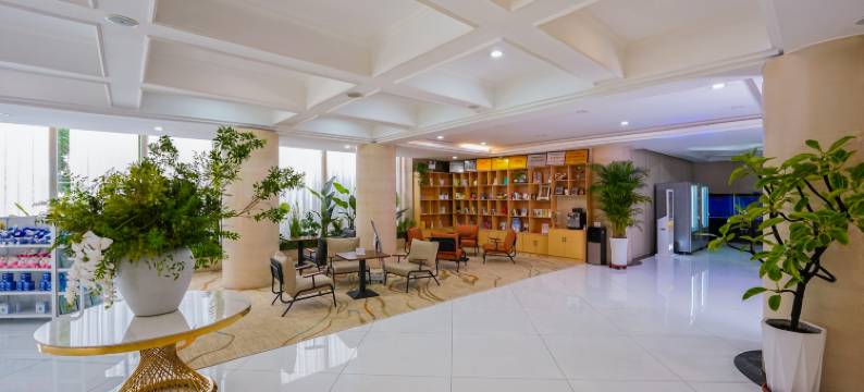 西宁交通花苑酒店(同仁路力盟步行街店)图片