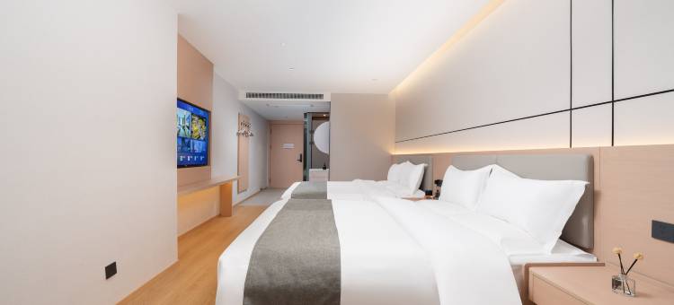 逸云酒店(老城根Gpark景曜门地铁站店)图片