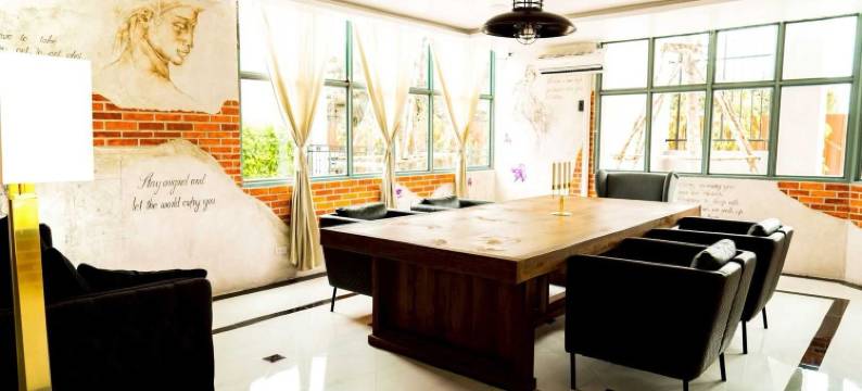 RQ 曼谷素坤逸 107 号 O 精选酒店(RQ Bangkok Sukhumvit 107 by Collection O)图片