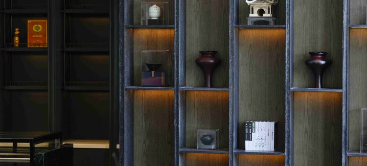 蓝溪国际酒店(荣盛华府店)图片