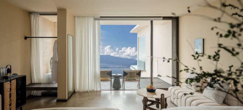 月隐庭·Nocturne Villa|全视野半山海景度假酒店(大理洱海店)图片