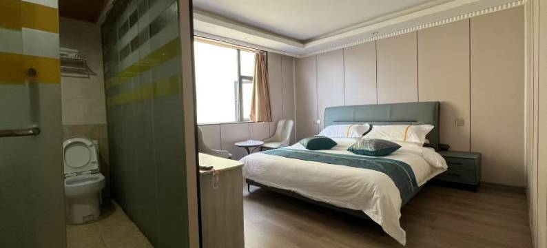 若尔盖乐福家园酒店图片