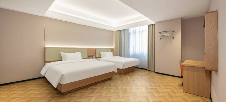 南丹泓泉雅居酒店(金芙蓉广场幸福城店)图片