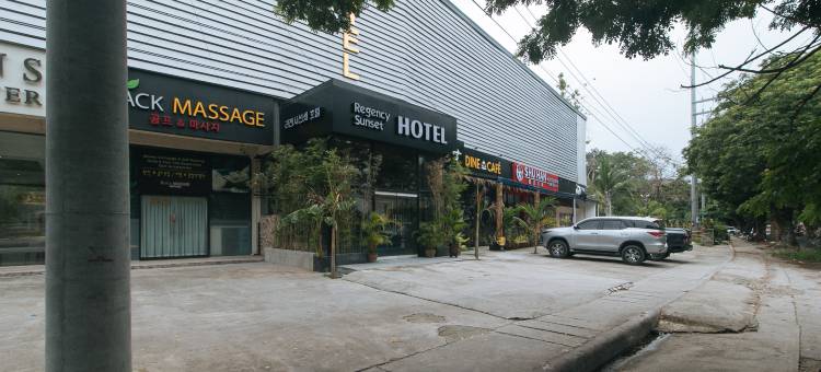 瑞德多兹普瑞米姆 @ 瑞金西日霍特尔(RedDoorz Premium @ Regency Sunset Hotel)图片