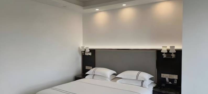 格莱登酒店(千秋城市广场店)图片