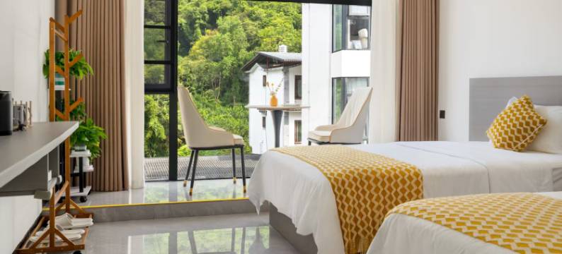 邻景民宿(20元人民币背景景区店)图片