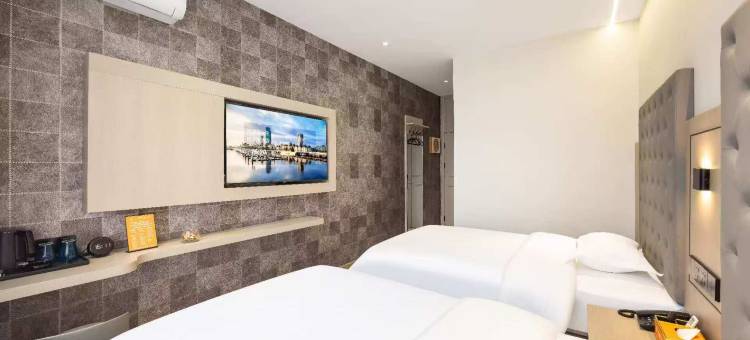 桔子树轻奢智能酒店(铁西万达盛京医院滑翔院区店)图片