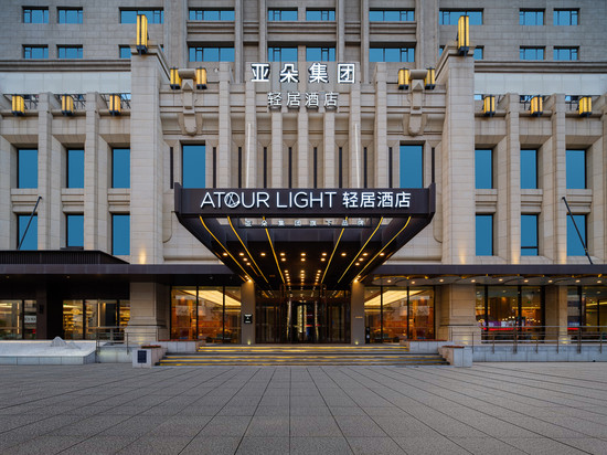 沈阳北站南广场轻居酒店