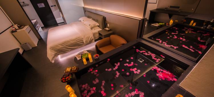 季沫·Designer私汤妙度酒店(清远义乌商贸城店)图片