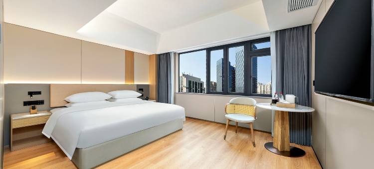 朗居酒店(上邦百汇城友谊阳光城店)图片