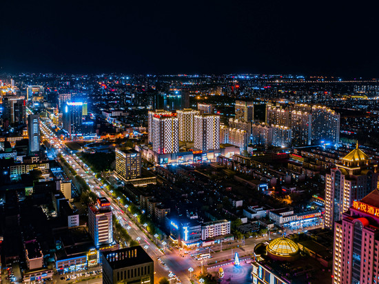 尊悦ZROYAL设计师酒店(正翔国际万达广场店)