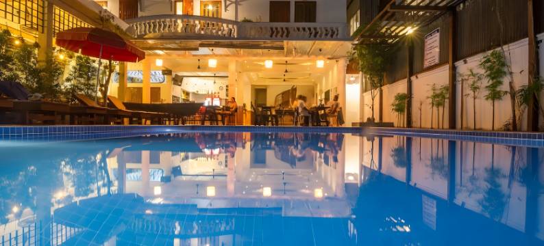 游泳池畔别墅(Poolside Villa)图片