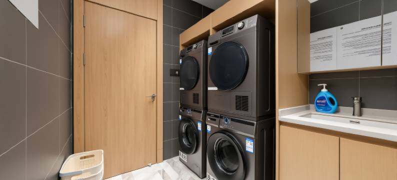 小象听海酒店(情侣路海滨泳场店)图片