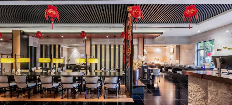 水晶璞邸酒店(景德镇陶阳里人民广场店)图片