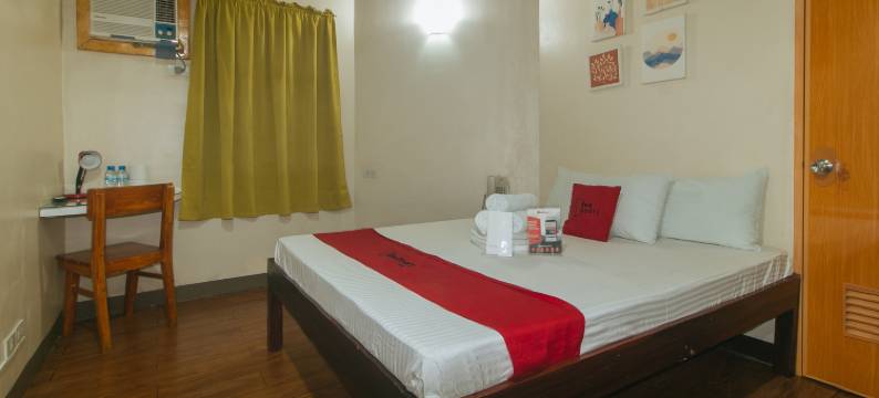 红多兹酒店近EDSA夏令营(RedDoorz near EDSA Camp Crame)图片