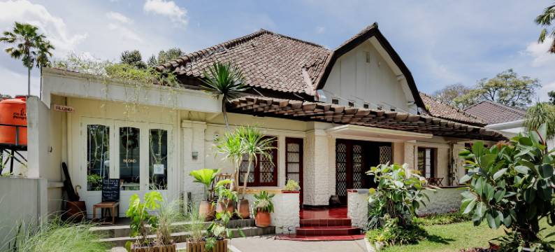 乌尔班维尤鲁玛艾博达哥万隆(Urbanview Rumah Ebo Dago Bandung)图片