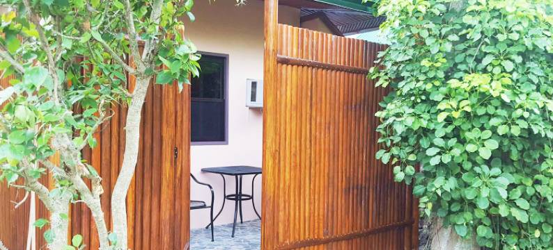 莫阿尔博阿尔MJs花园酒店(Cocotel提供支持)(MJs Garden Hotel Moalboal powered by Cocotel)图片