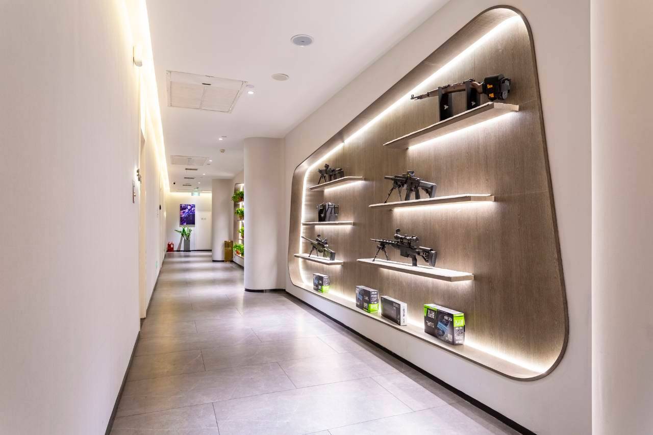 艾特摩高电竞智能酒店(郑州金成时代广场姚砦聂庄地铁站店)图片