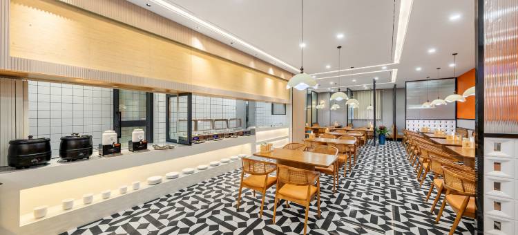 博乐云栖酒店(博乐站北京桥店)图片