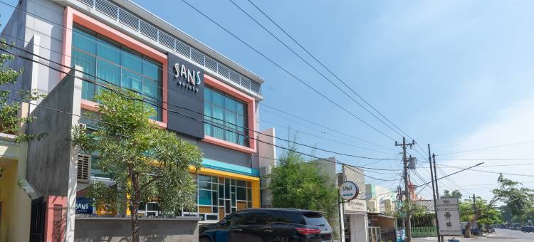 三宝垄好愿桑斯酒店(Sans Hotel Good Wish Semarang)图片
