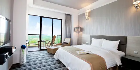 雲登景觀飯店