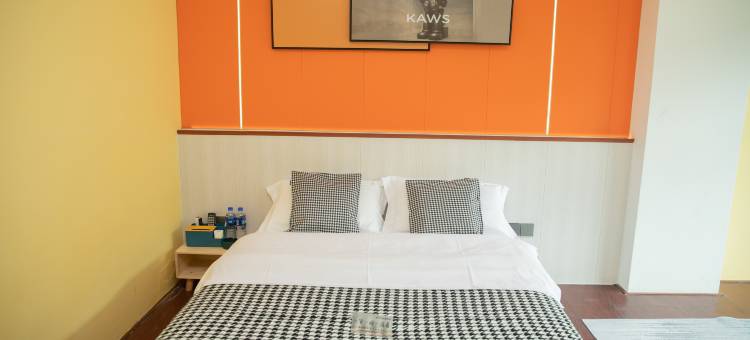 定安熊先生智慧客栈图片