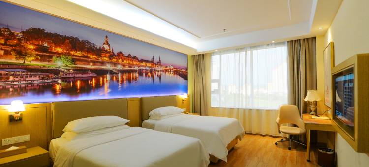 维也纳3好酒店(浦北奥园广场店)图片