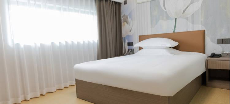 金华曼希轻奢酒店(白龙桥万泰奥特莱斯店)图片