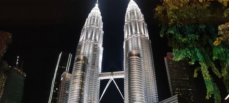 Sky Suites KLCC Homestay by BIRDY STAY图片