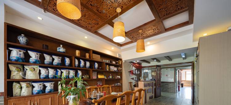 张家界西雅途客栈(天门山索道站店)图片