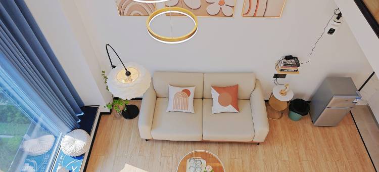 仟禧海景Loft公寓(龙光世纪商务中心高铁站店)图片