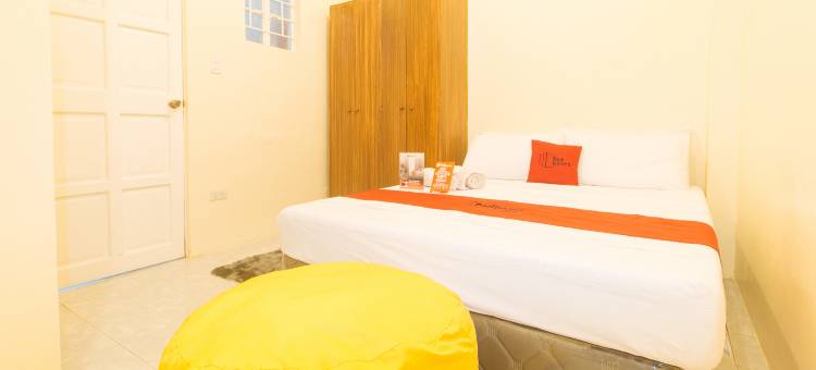 红门 @ V-Cloud Hills 近德拉萨大学达斯马里尼亚斯卡维特(RedDoorz @ V-Cloud Hills Near de La Salle Dasmarinas Cavite)图片