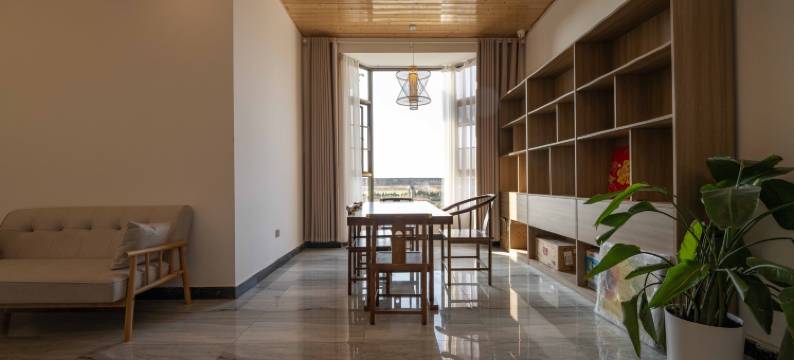 洱畔月民宿图片